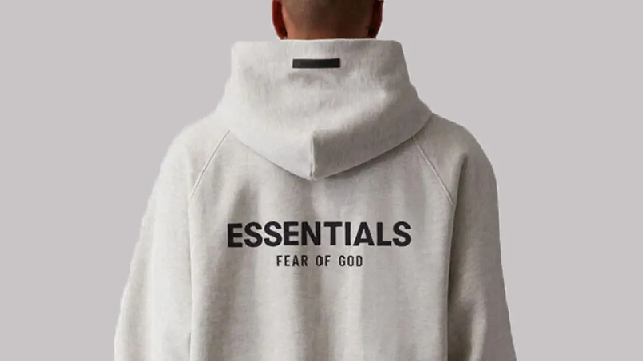 Essentials Hoodie: The Perfect Blend of Style and Comfort